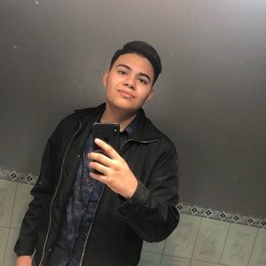 Meet your Posher, Marcos